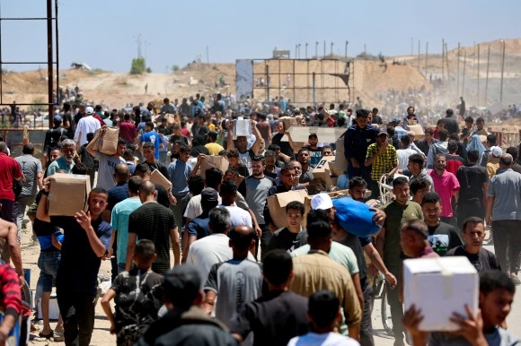 القدس: تعثر محادثات غزة بسبب خلاف على الانسحاب وتقارير عن مقتل 17 شخصا