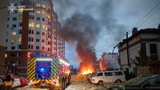 موسكو: روسيا تستهدف منظومات الدفاع الجوي وسط كييف.. وقاعدة بحرية رئيسية