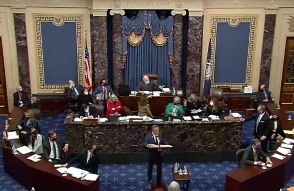 واشنطن: “الشيوخ الأميركي” يمرر مشروع قانون لإنهاء أطول إغلاق حكومي