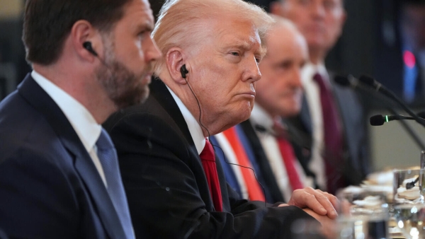 واشنطن: ترامب يكشف عن طلب إيراني لرفع العقوبات ويقول إنه “منفتح” على مناقشته