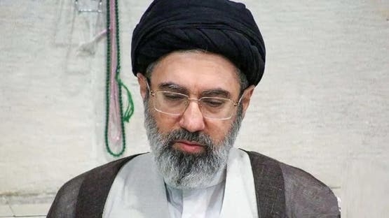 واشنطن: نيويورك تايمز “مجتبى خامنئي أصيب بقدميه في اليوم الأول من الحرب”