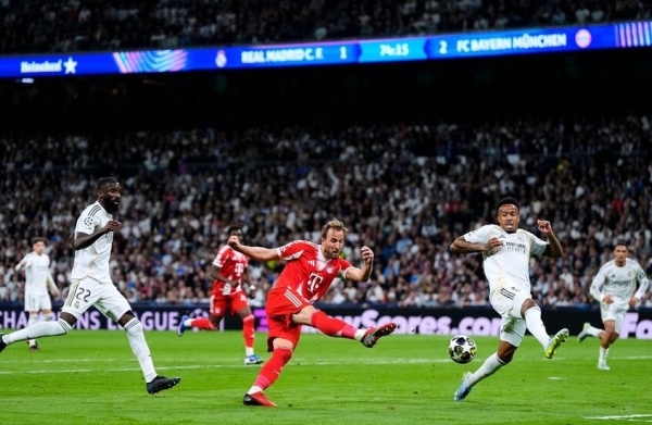 رياضة: بايرن ميونخ يهزم ريال مدريد في عقر داره