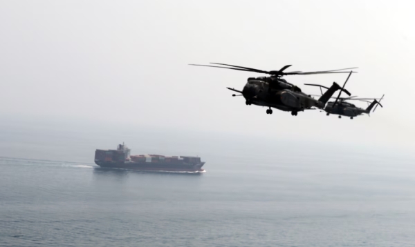 واشنطن: القيادة المركزية الأمريكية تعلن اعتراض سفينة خاضعة للعقوبات في بحر العرب