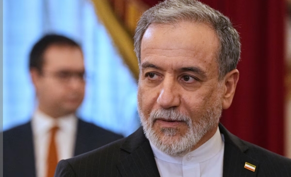 طهران: إيران تصر على “اتفاق شامل” مع أمريكا